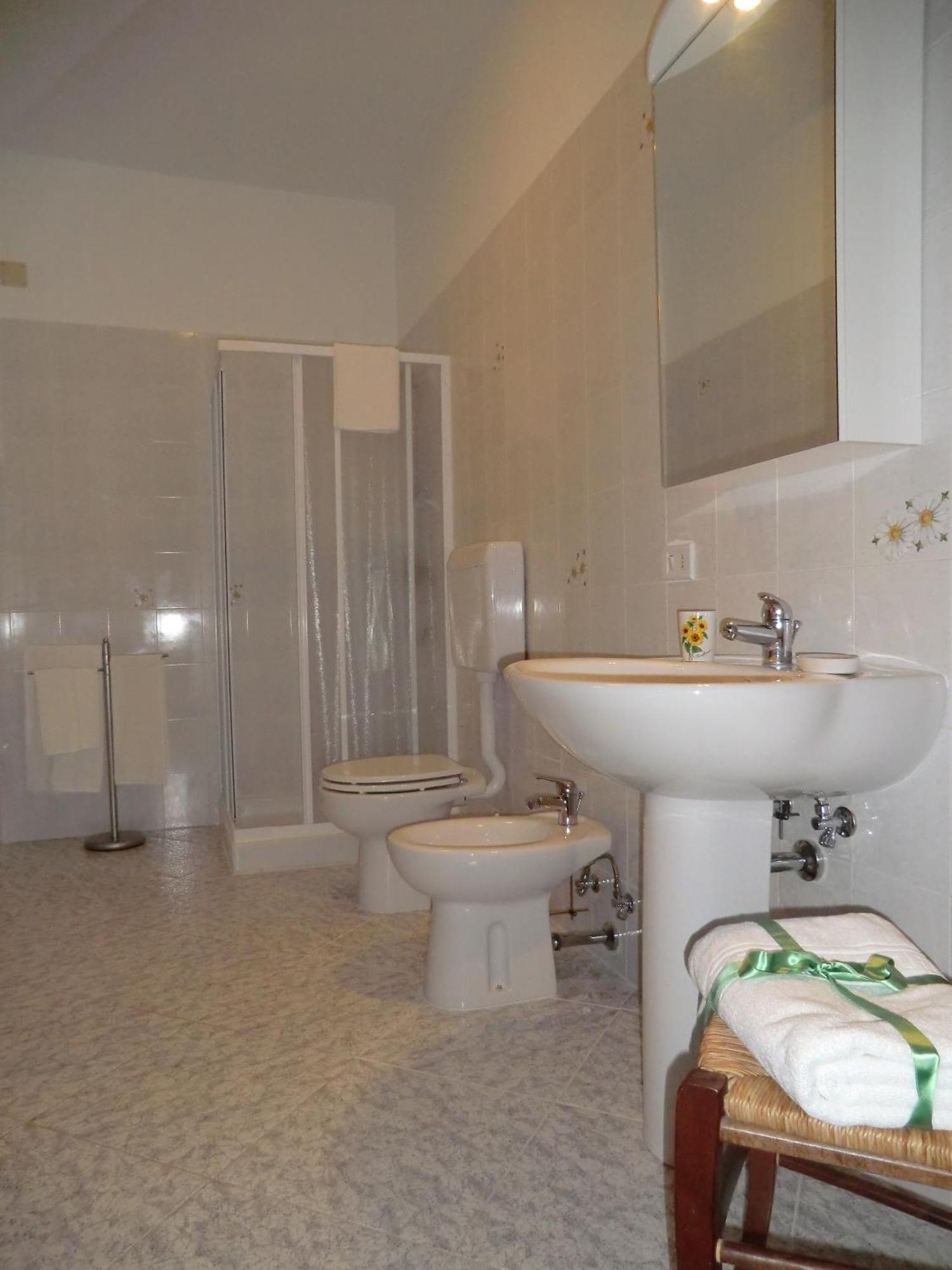 A Casa Di Giordy B&B Castro  Екстер'єр фото